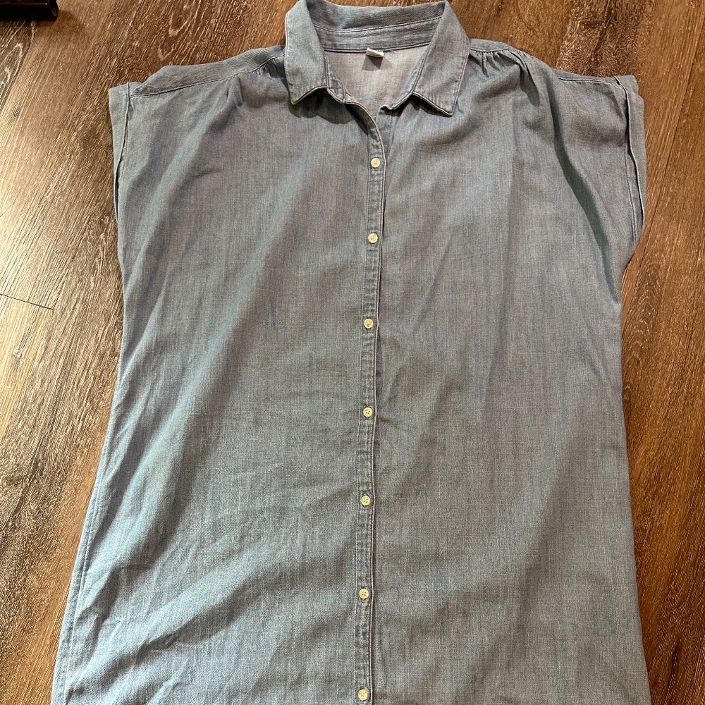 Old Navy Short-Sleeve Chambray Dress